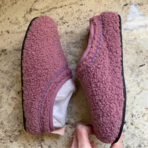 NEW Bombas • $68 Sunday Slipper Gripper Mauve Rubber Sole Womens / Teen Girls 5 - Picture 8 of 16